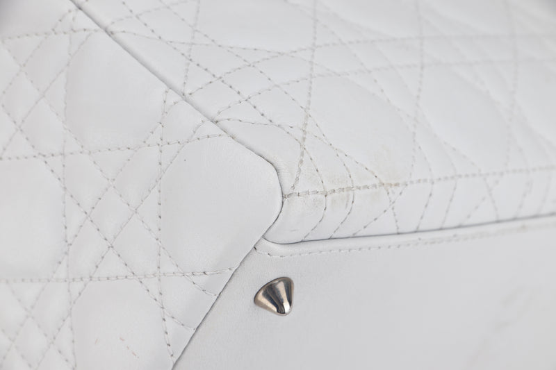 CHRISTIAN DIOR LADY DIOR MEDIUM WHITE LAMBSKIN, WITH SILVER HARDWARE, WITH CARD & STRAP, NO DUST COVER