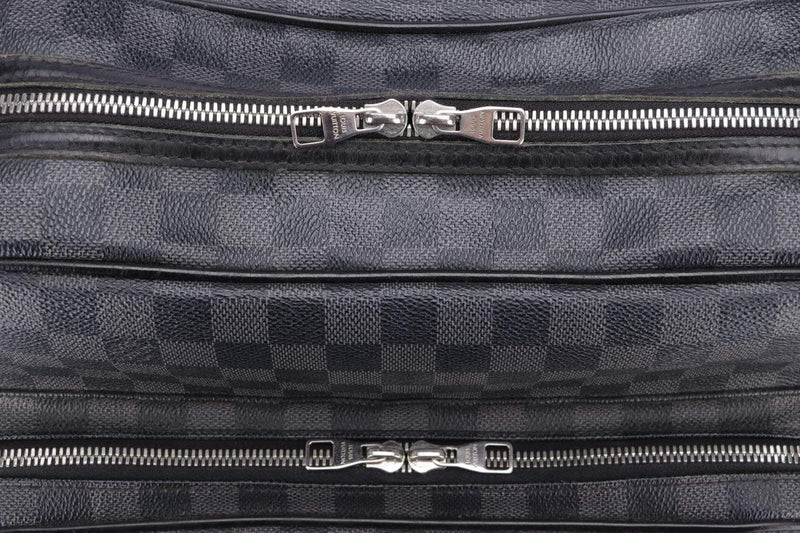 Louis Vuitton Damier Graphite Leoh Messenger Crossbody Leather ref