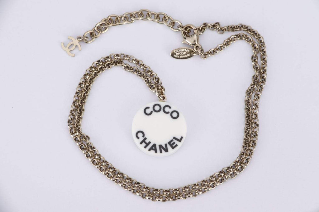 Chanel Coco Round White 07P Enamel Necklace