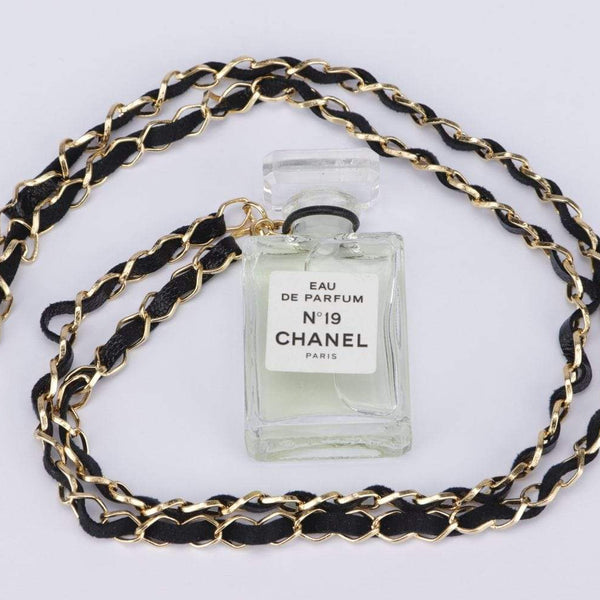 Chanel N_19 Perfume Necklace GHW 60cm