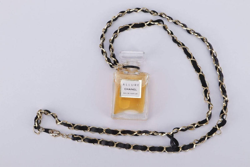 Perfume _ALLURE_ Necklace GHW W30cm (NDC)